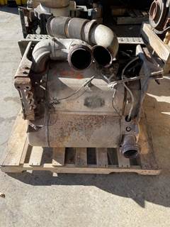 Detroit DD15 DPF Assembly for a Freightliner CASCADIA 125