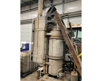 Detroit DD15 DPF Assembly for a Freightliner Coronado 122
