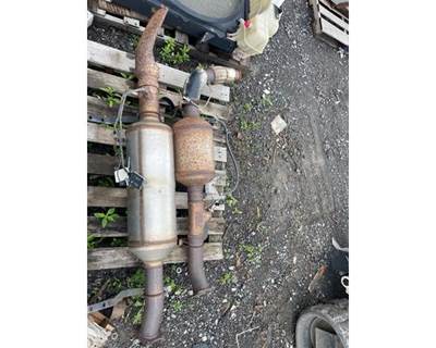 GMC 6.6L DURAMAX DPF Assembly for a Chevrolet GM515