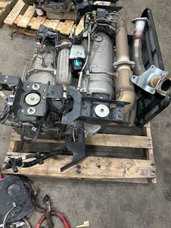Isuzu DPF Assembly for a Isuzu NPR-XD