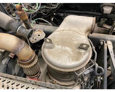 Mack Pinnacle CXU613 DPF Assembly for a Mack CXU613