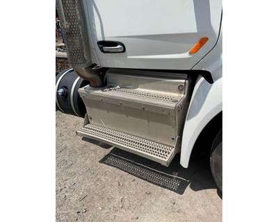 Paccar MX-13 DPF Assembly for a Peterbilt 579