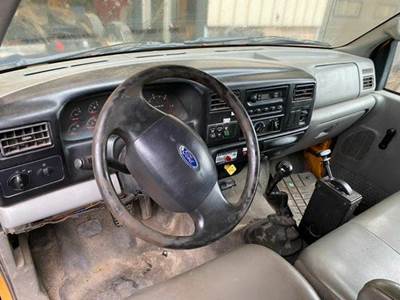 Ford F-650 Dashboard Assembly for a Ford F650