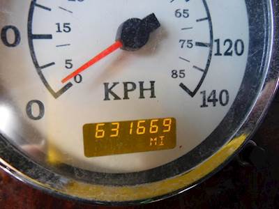 International 9900i Dashboard Assembly