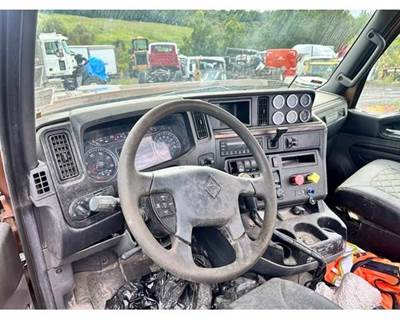 International HX520 Dashboard Assembly
