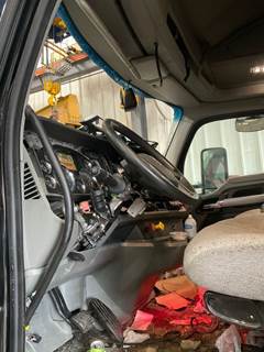 Kenworth T680 Dashboard Assembly