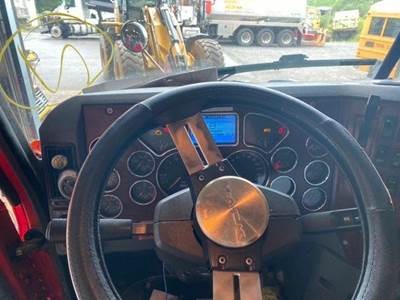Mack Pinnacle CXU613 Dashboard Assembly for a Mack CXU613