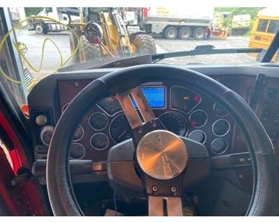Mack Pinnacle CXU613 Dashboard Assembly for a Mack CXU613