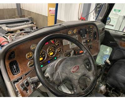 Peterbilt 378 Dashboard Assembly