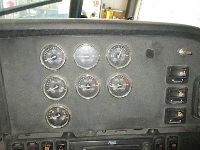 Peterbilt 386 Dashboard Assembly