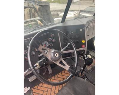 Western Star 4900SA Dashboard Assembly for a Western Star Trucks 4900 SA