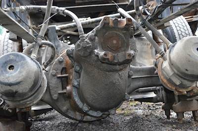 Spicer ANY Front Differential for a International 9400I