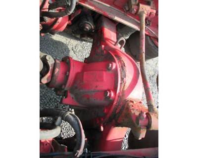 Rockwell RT40145 Rear Differential for a Freightliner CASCADIA