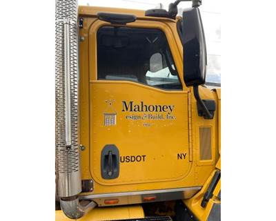 Caterpillar CT660 Right Front Door Assembly for a CAT CT660