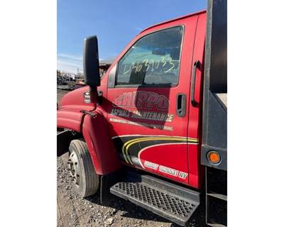 Chevrolet C5500 Left Front Door Assembly