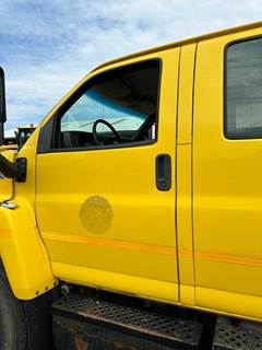 Chevrolet C7500 Left Front Door Assembly