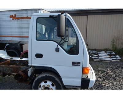 Chevrolet W3500 Right Front Door Assembly