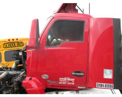 Kenworth T680 Left Front Door Assembly
