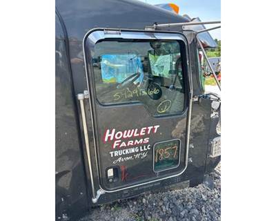 Kenworth W900 Right Front Door Assembly