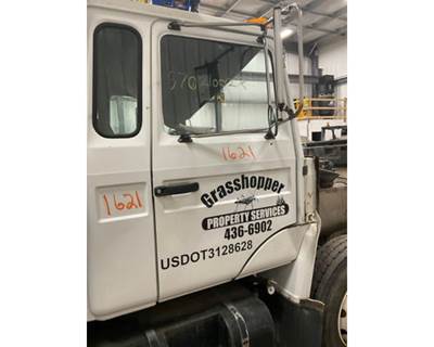 Mack CS300P Right Front Door Assembly