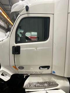 Peterbilt 579 Left Front Door Assembly