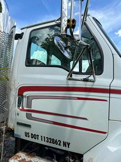 Sterling Acterra Right Front Door Assembly