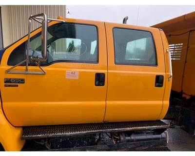 Ford F-650 Left Rear Door Assembly for a Ford F650