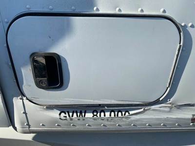 Kenworth T680 Right Rear Door Assembly