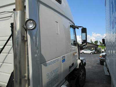 Volvo VNL Rear Door Assembly