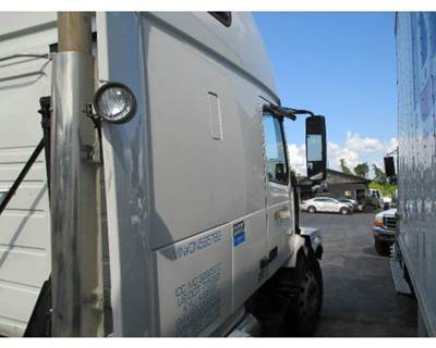 Volvo VNL Rear Door Assembly