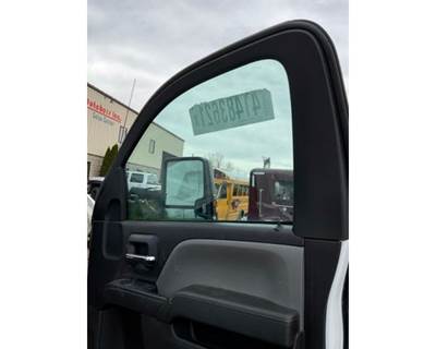 Chevrolet C5500 Right Front Door Glass for a GMC C5500