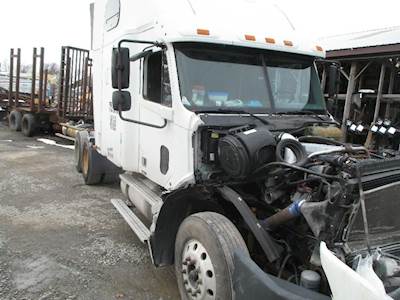 Freightliner Columbia 120 Right Front Door Glass