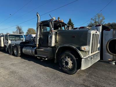 Peterbilt 389 Right Front Door Glass