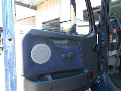 Volvo VNL Left Front Door Glass