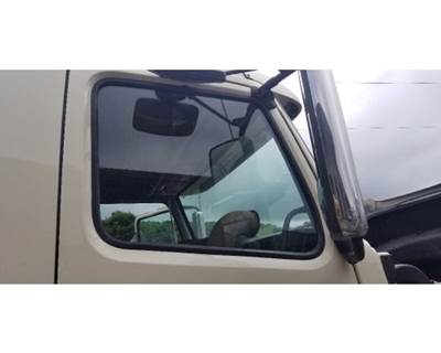 Volvo VNL Right Front Door Glass