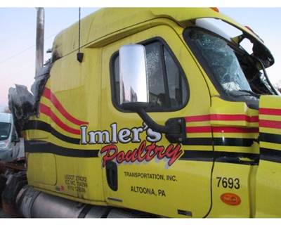 Freightliner Cascadia Right Door Mirror