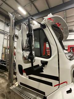 Freightliner M2 106 Right Door Mirror