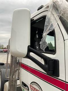 Peterbilt 567 Right Door Mirror