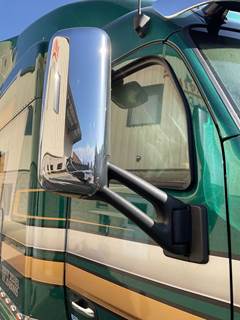 Peterbilt 579 Right Door Mirror