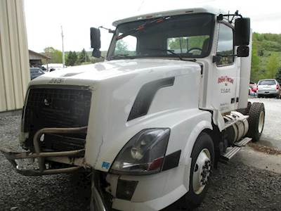 Volvo VNL Left Door Mirror