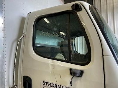 Freightliner M2 106 Right Door Vent Glass