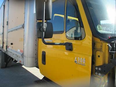 International 4300 Right Door Vent Glass