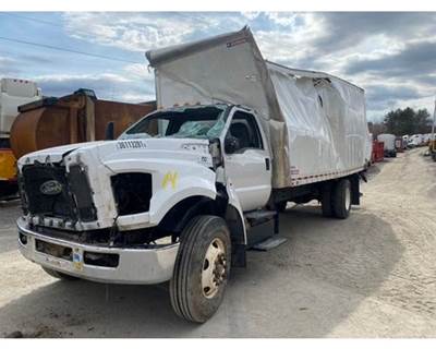 Ford F-650 Left Door Window Regulator for a Ford F650