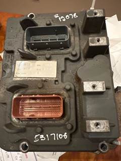 Cummins ISL9 Engine Control Module (ECM) for a Peterbilt 348