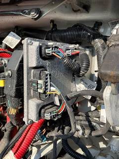 Freightliner M2 106 Engine Control Module (ECM)