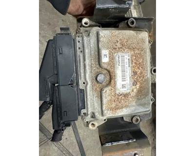 Isuzu 4HK1TC Engine Control Module (ECM) for a Isuzu NRR