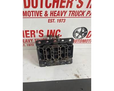 Volvo VNL Engine Mount