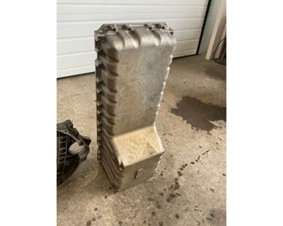 Caterpillar C7 Engine Oil Pan