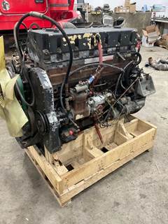 Cummins ISL Engine for a Kenworth T800