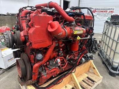 Cummins ISX15 Engine for a Kenworth W900